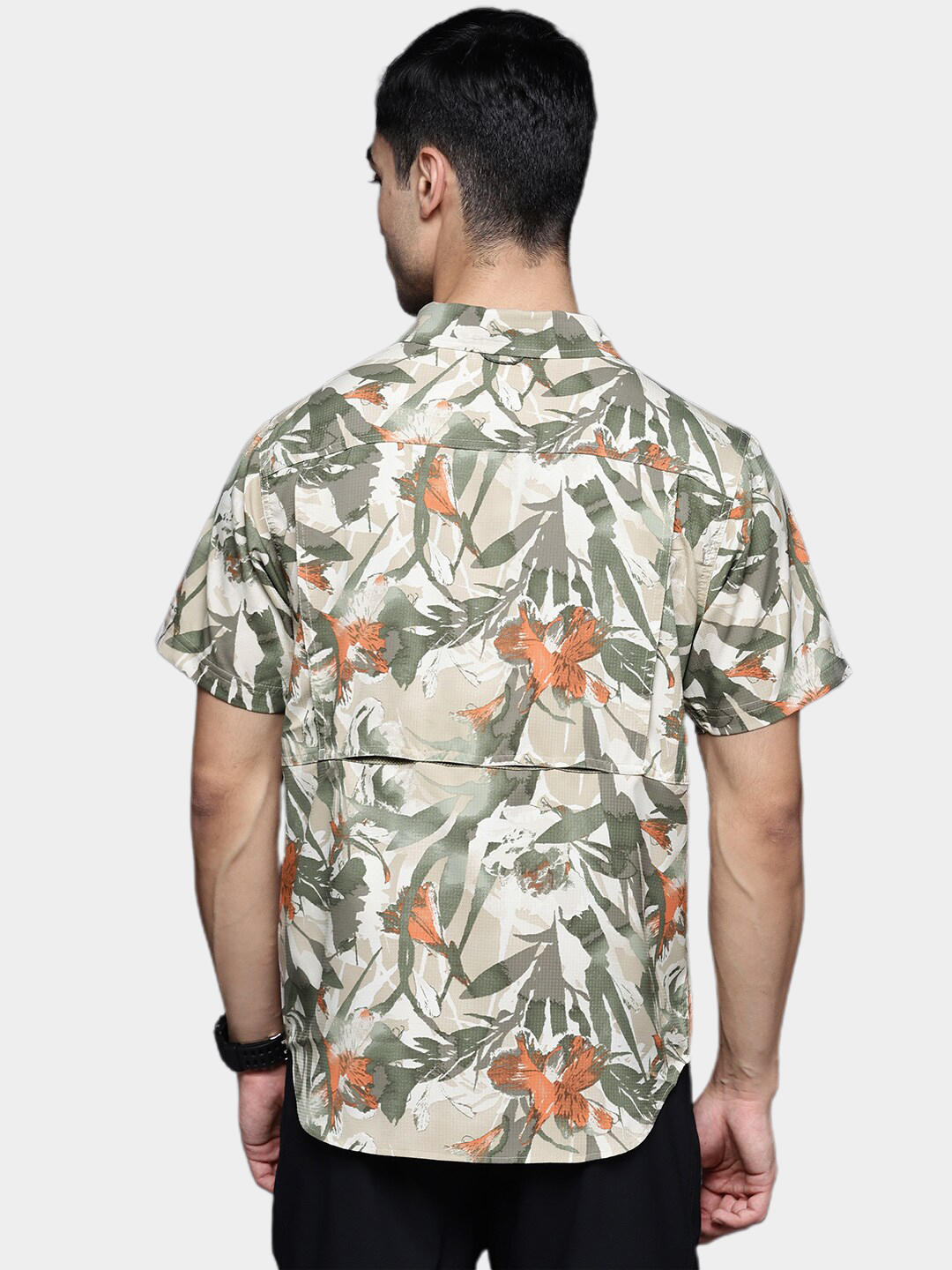 Columbia Men Beige Omni-Shade Silver Ridge Utility Lite Novelty Shirt (Sun Protection)