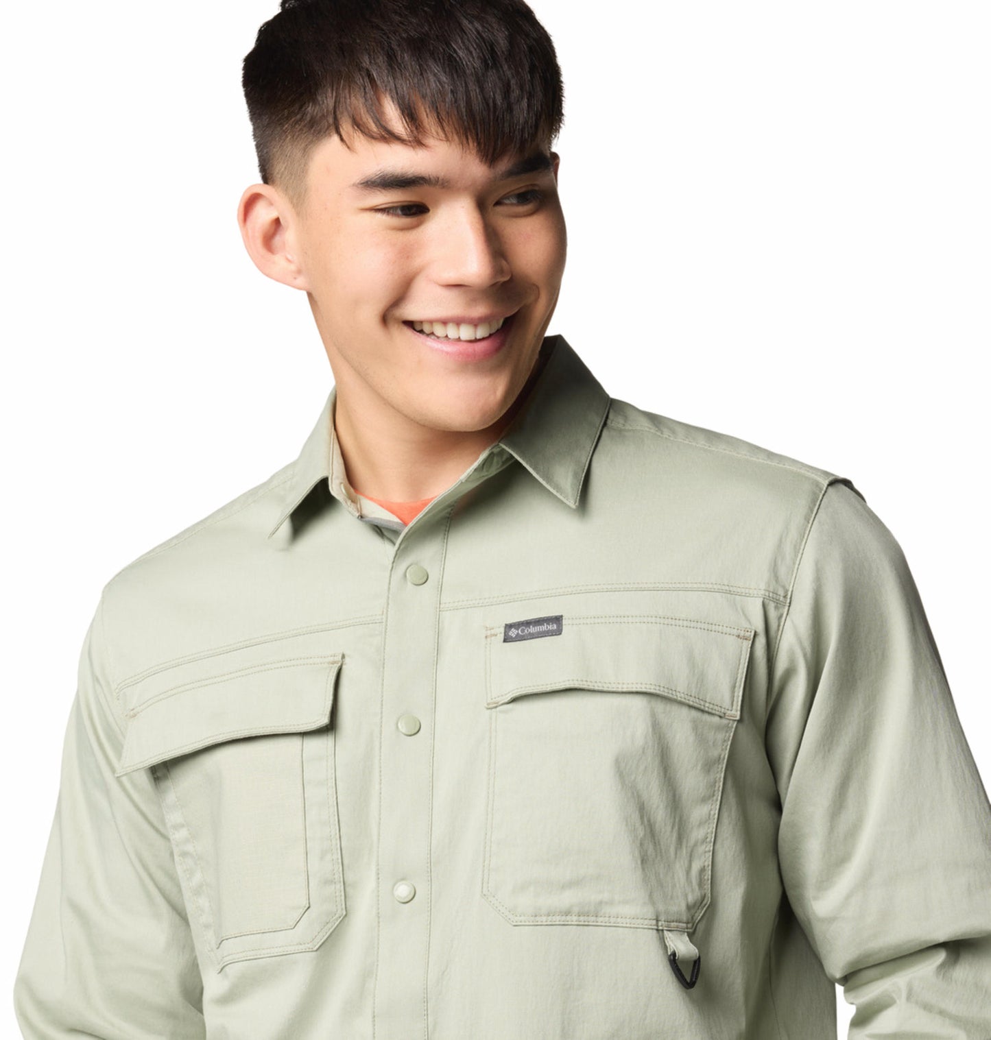 A Men Wearing Columbia Men Green Landroamer Twill LS Shirt