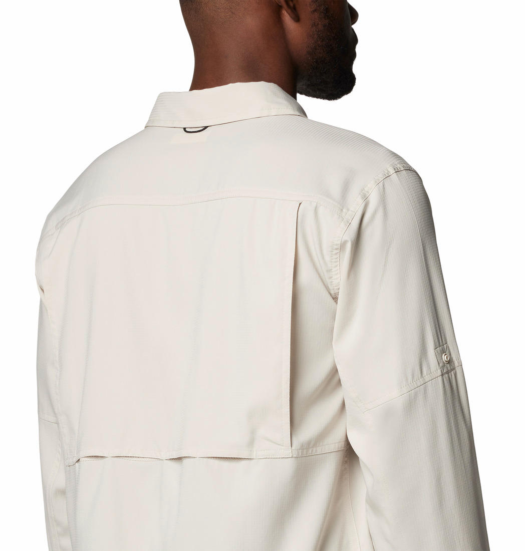 A Men Wearing Columbia Men Brown Silver Ridge Utility Lite Long Sleeve (Sun Protection)