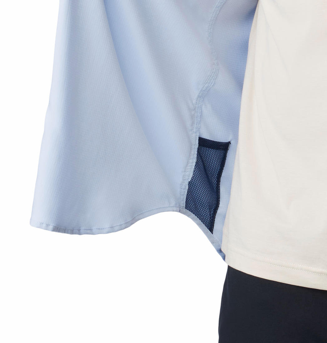 A Men Wearing Columbia Men Navy Blue Silver Ridge Utility Lite Long Sleeve (Sun Protection)
