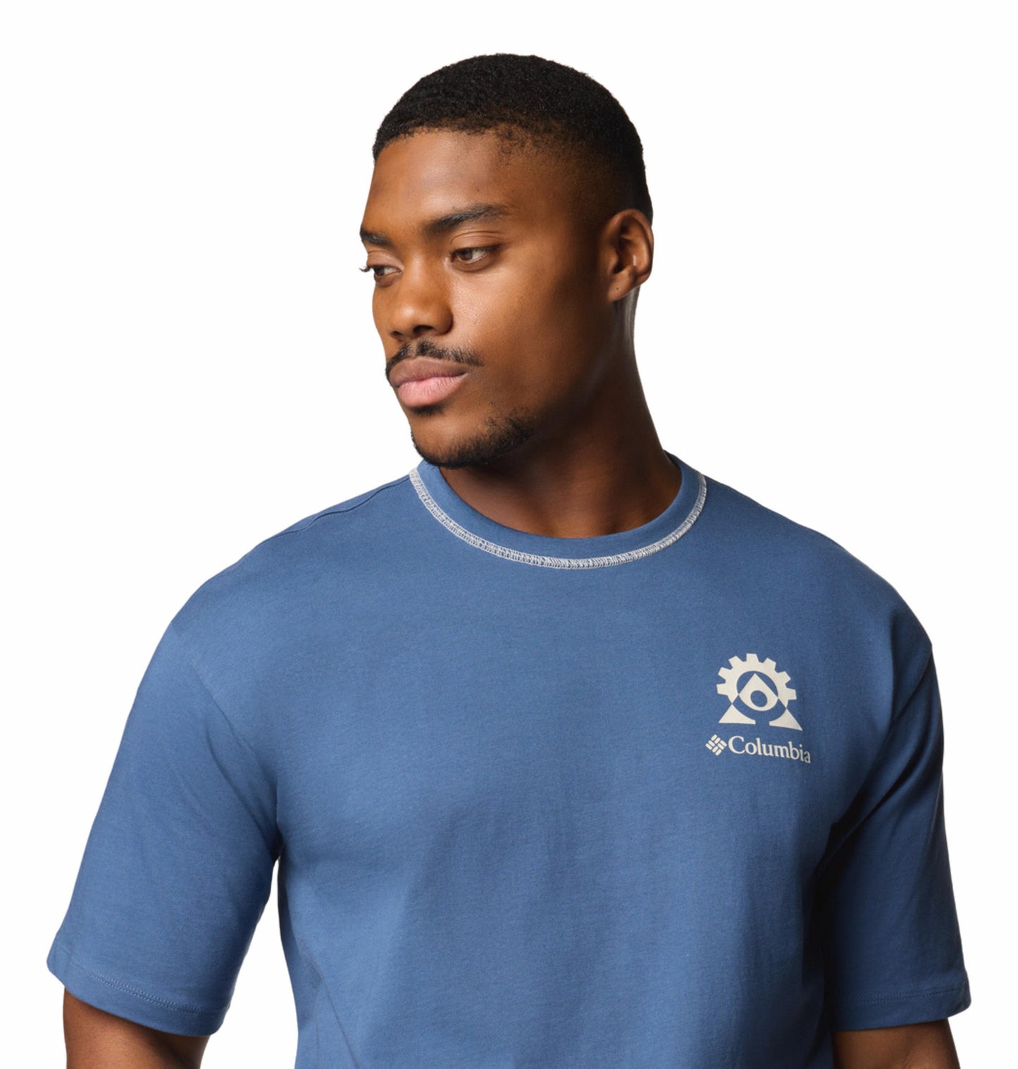 A Men Wearing Columbia Men Blue Landroamer SS Crew