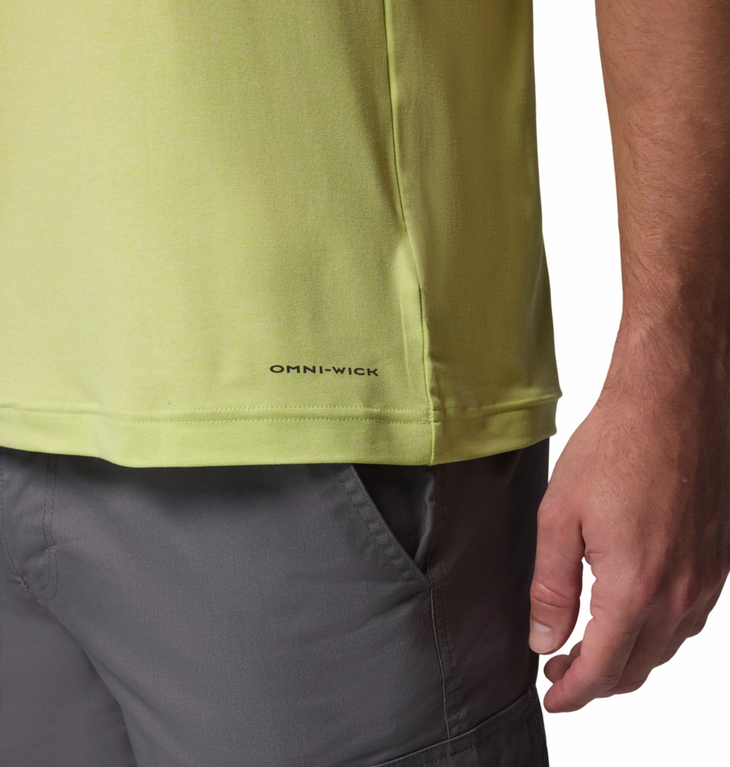 Columbia Men’s Yellow Omni-Shade Parsons Point T-Shirt for Outdoor Activity