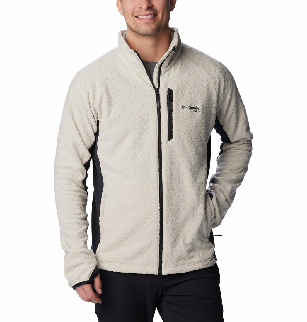 A Men Wearing Columbia Men Brown Titan Pass 3.0 Full Zip Fleece