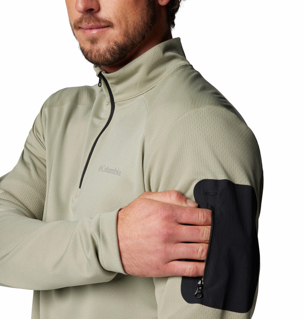 A Men Wearing Columbia Men Green Columbia Tech Knit 1/4 Zip (Sun Protection)
