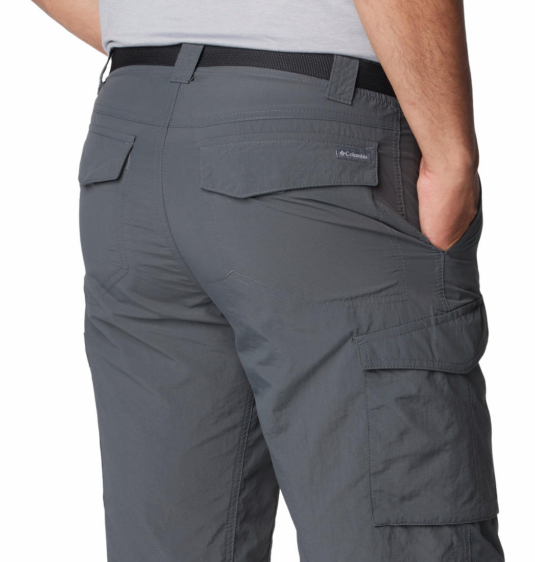 A Men Wearing Columbia Men Grey Silver Ridge Cargo Short (Sun Protection)