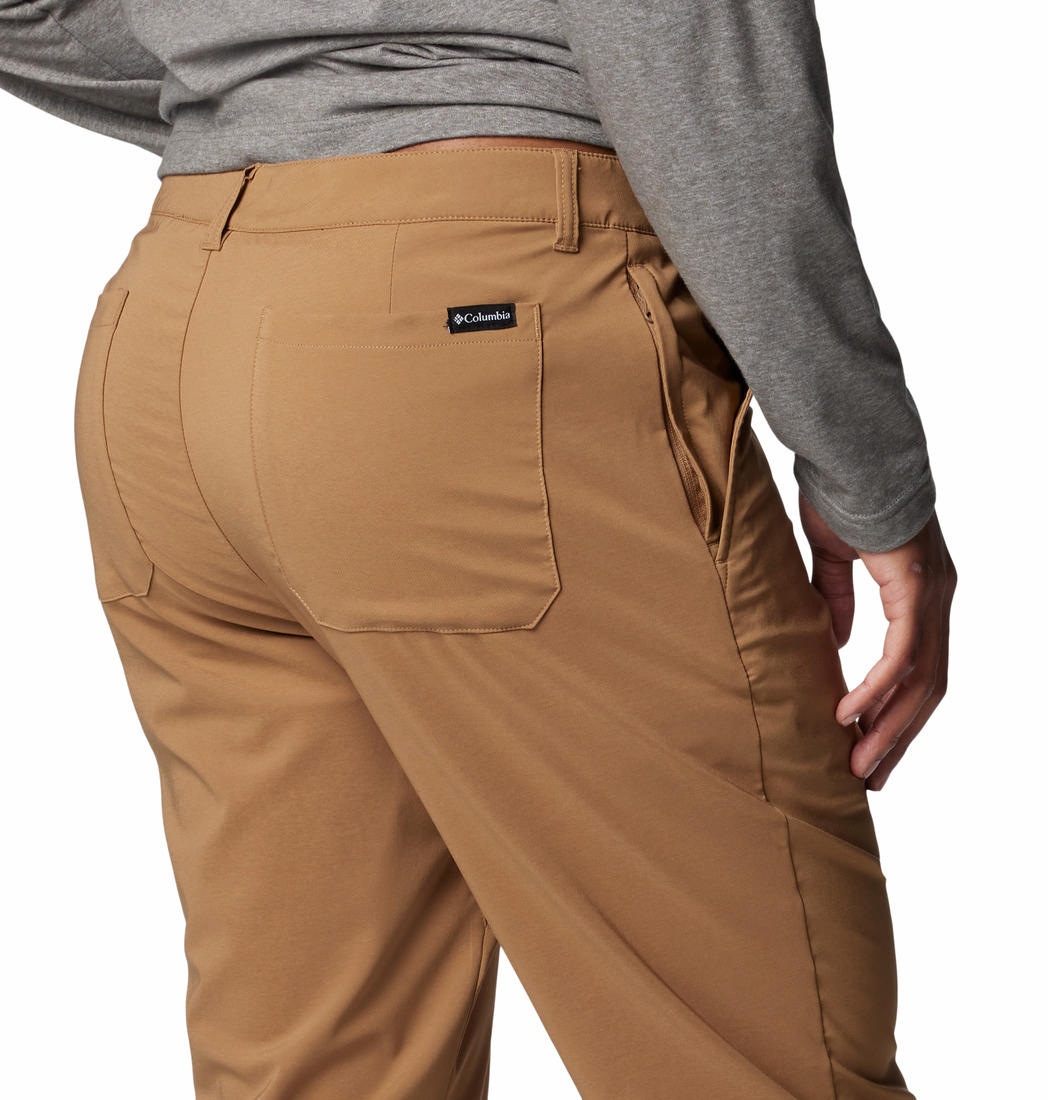 Columbia Men Brown Omni-Shield Sage Peak Chino Pant Chino Pant