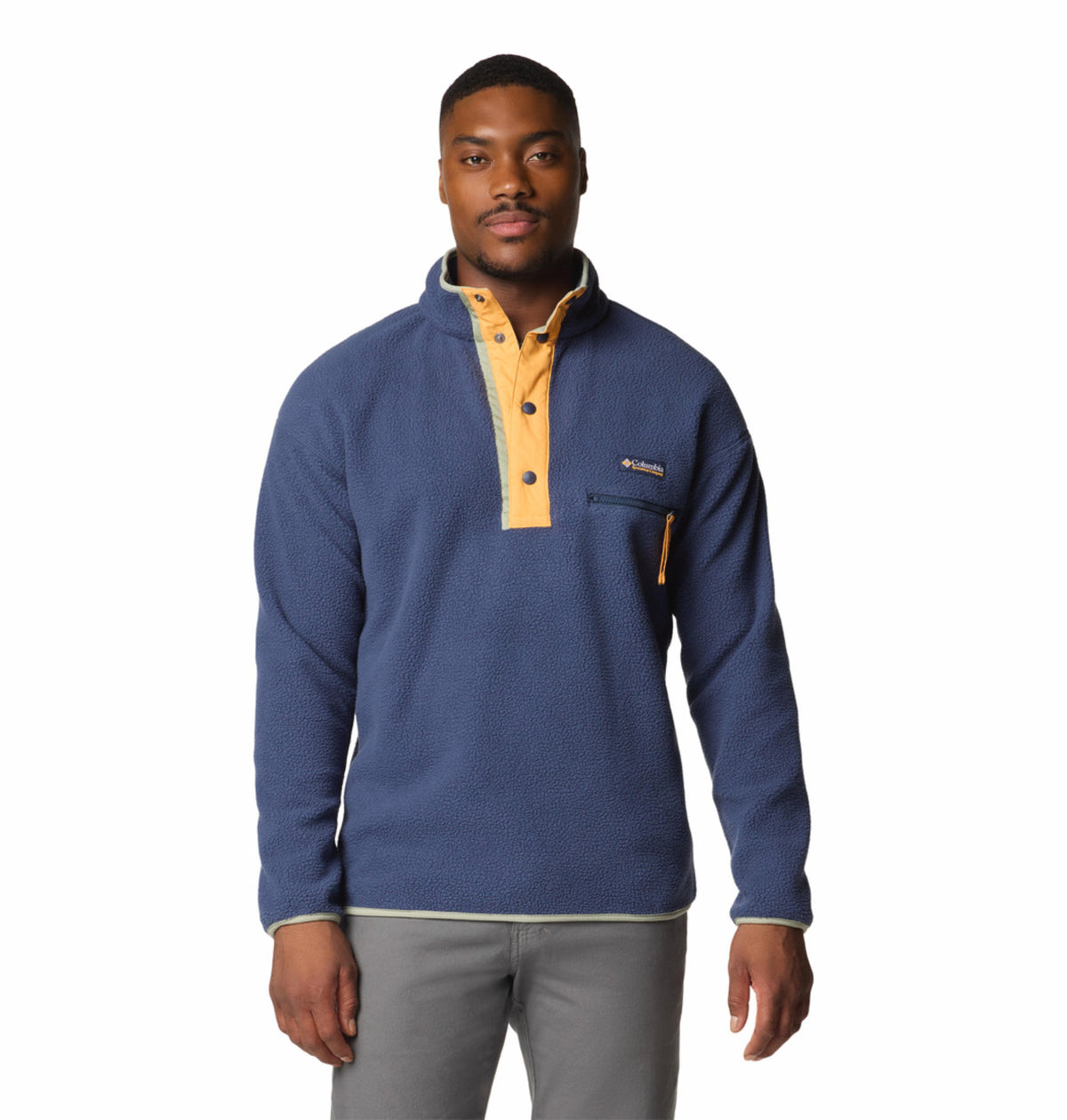 A Men Wearing Columbia Men Navy Blue Helvetia II Half Snap Fleece
