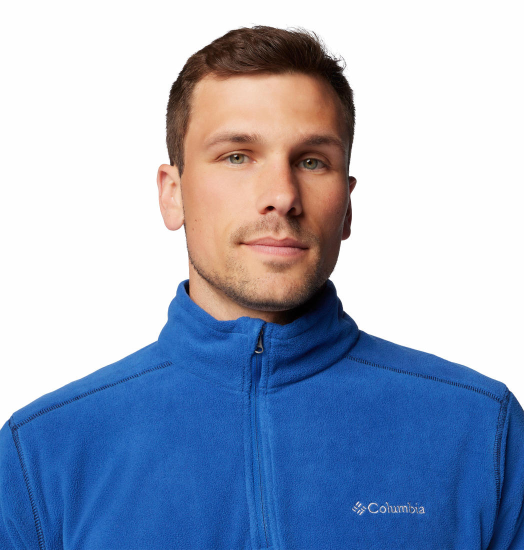 A Men Wearing Columbia Men Blue Klamath Range II Half Zip