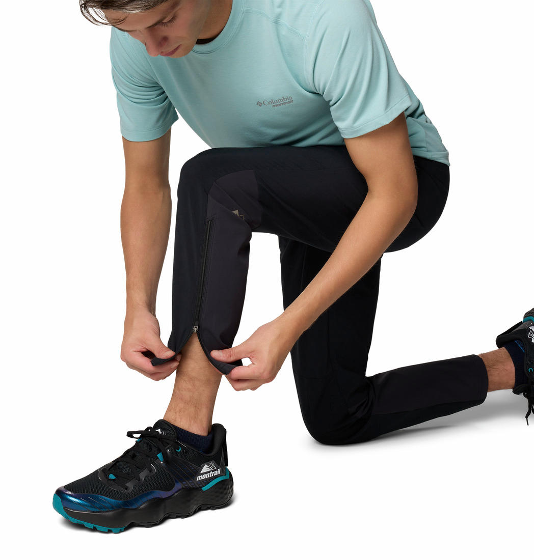 A Men Wearing Columbia Men Black Endless Trail Training Pant II (Sun Protection)