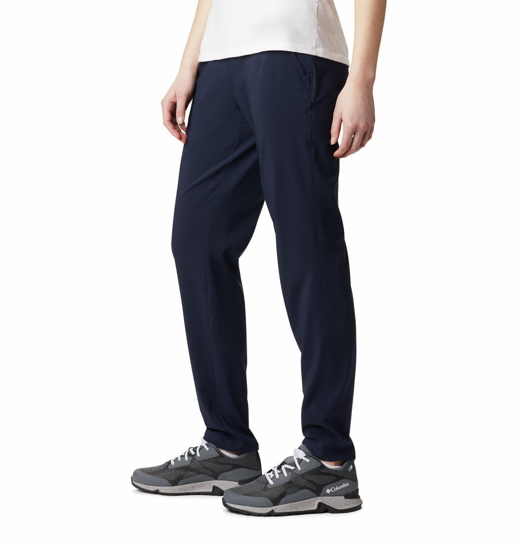 Columbia Women Navy Blue Back Beauty II Slim Pant (Sun Protection)