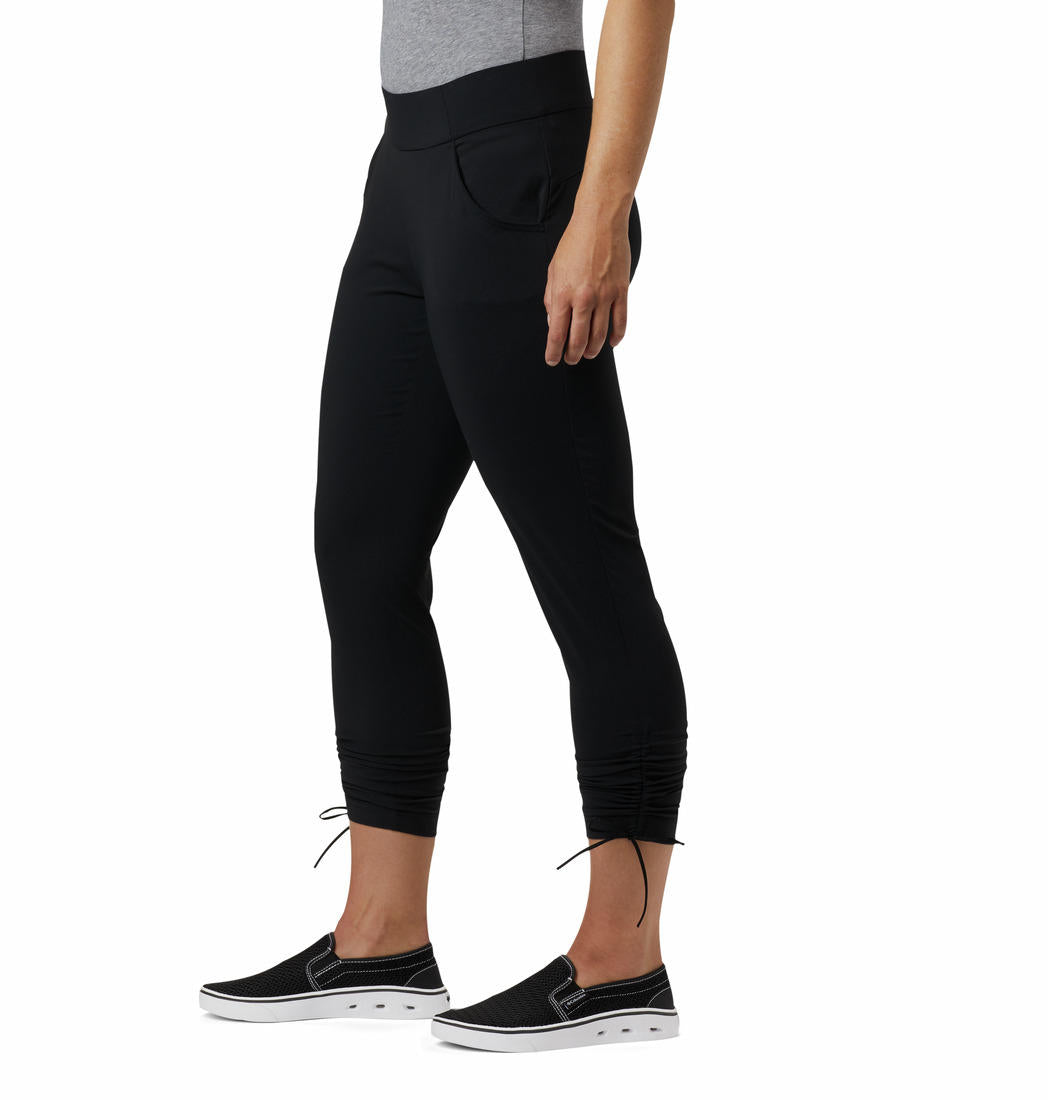 A Women Wearing Columbia Women Black Anytime Casual Ankle Pant (Sun Protection)
