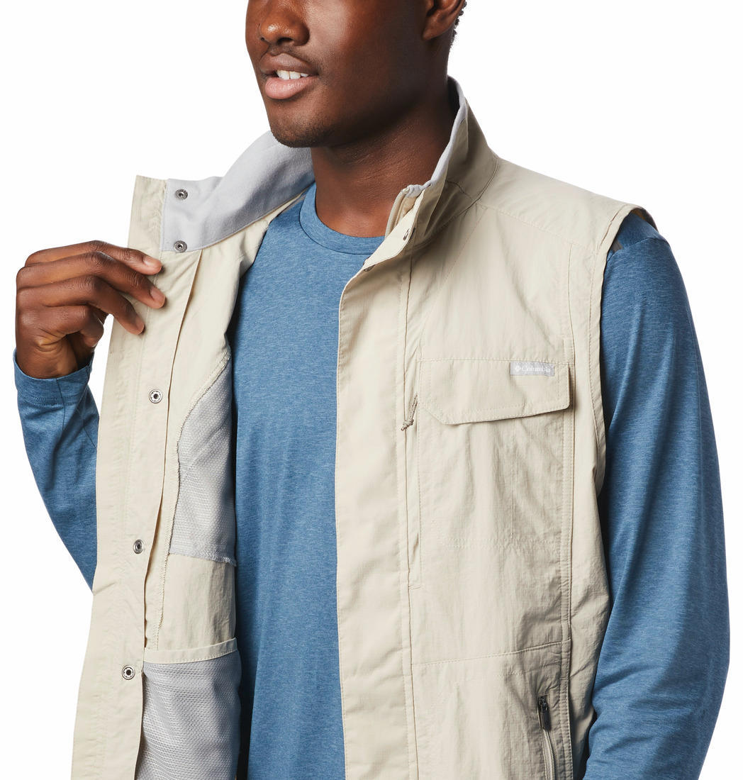 Columbia Men’s Silver Ridge II Vest Beige with UPF 50 Sun Protection
