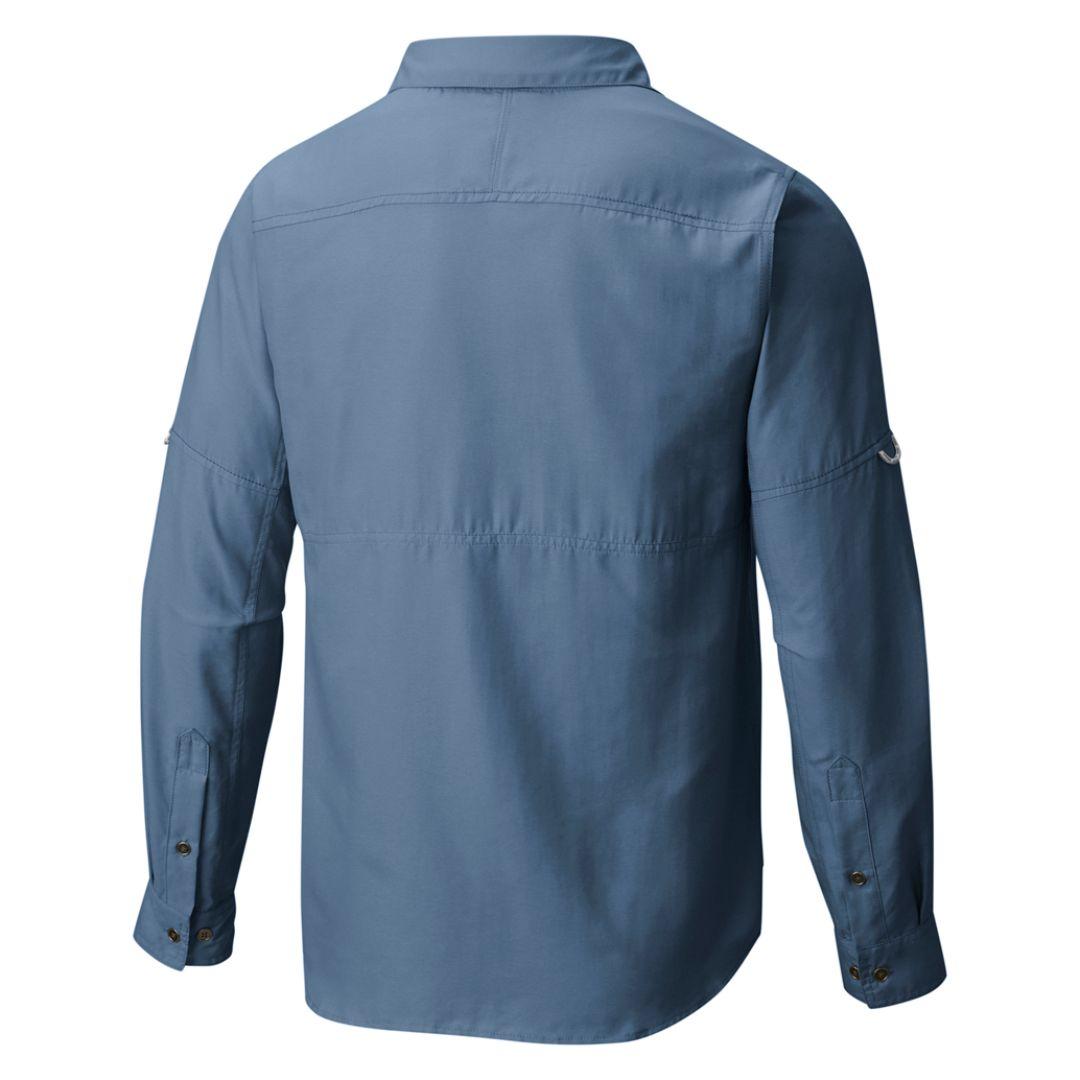 A Men Wearing Columbia Men Blue Pilsner Peak II Long Sleeve Shirt (Sun Protection)