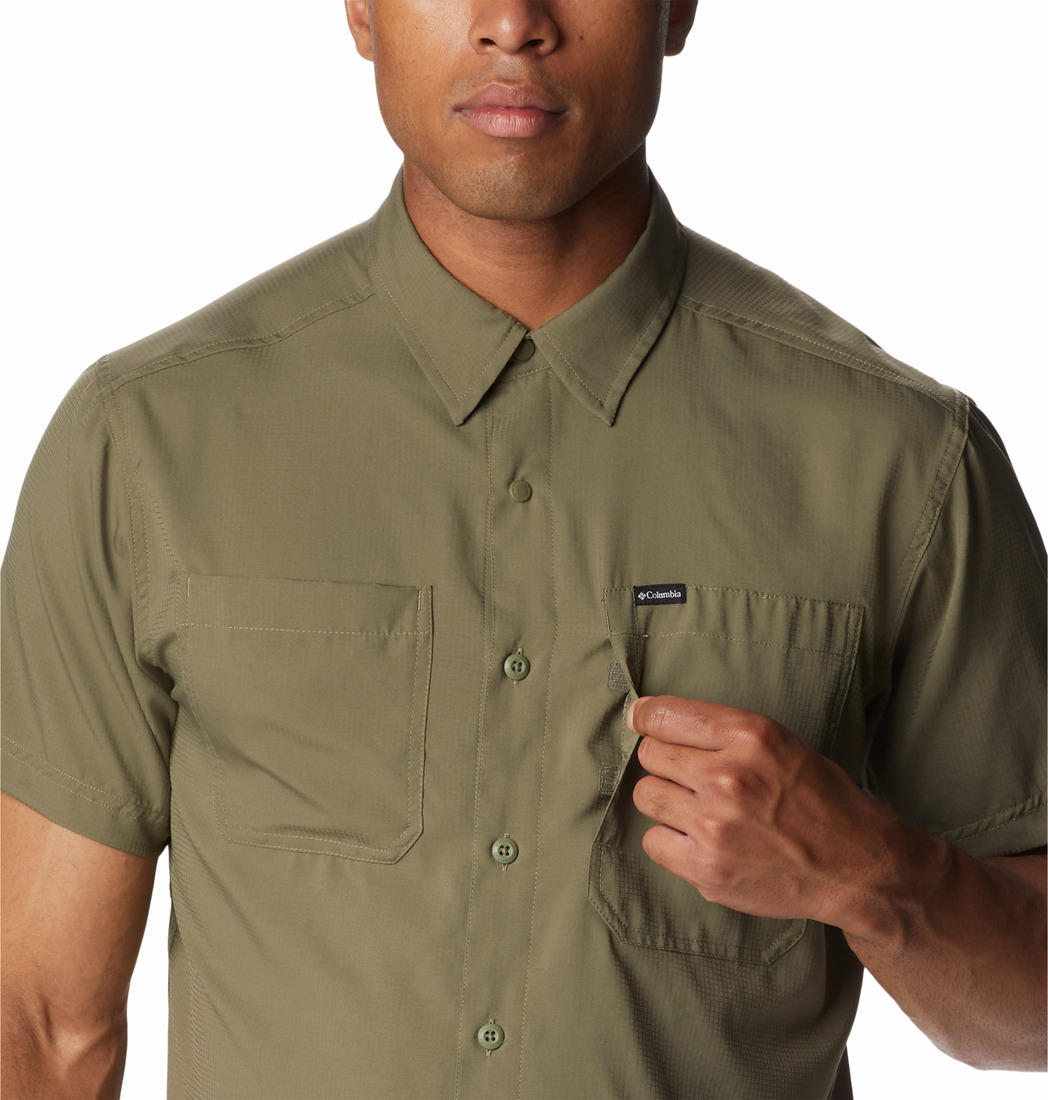 Columbia Men’s Green Silver Ridge Utility Lite Shirt with Omni-Shade
