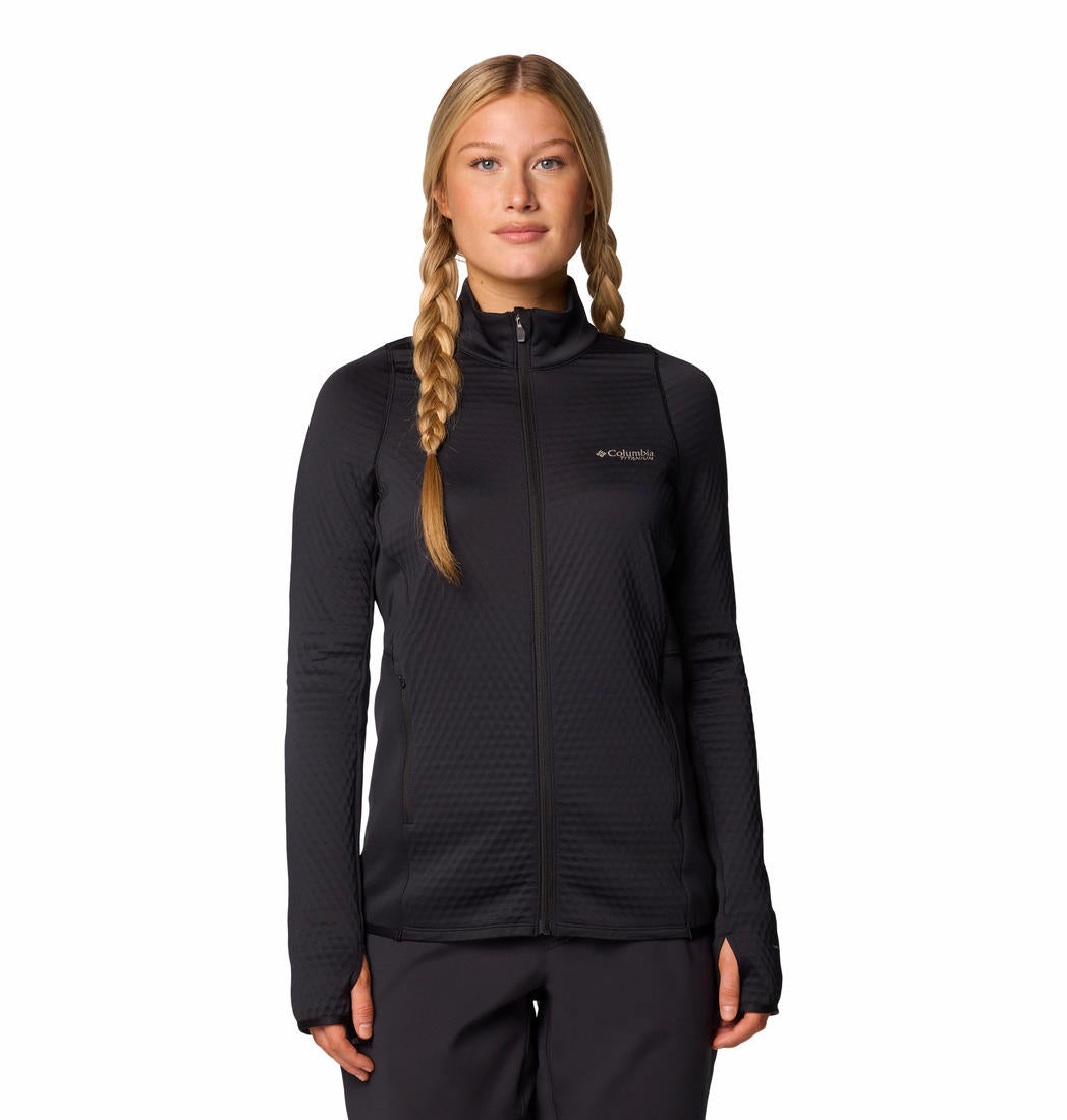 A Women Wearing Columbia Women Black Crystal Leaf Omni-Heat Helix FZ