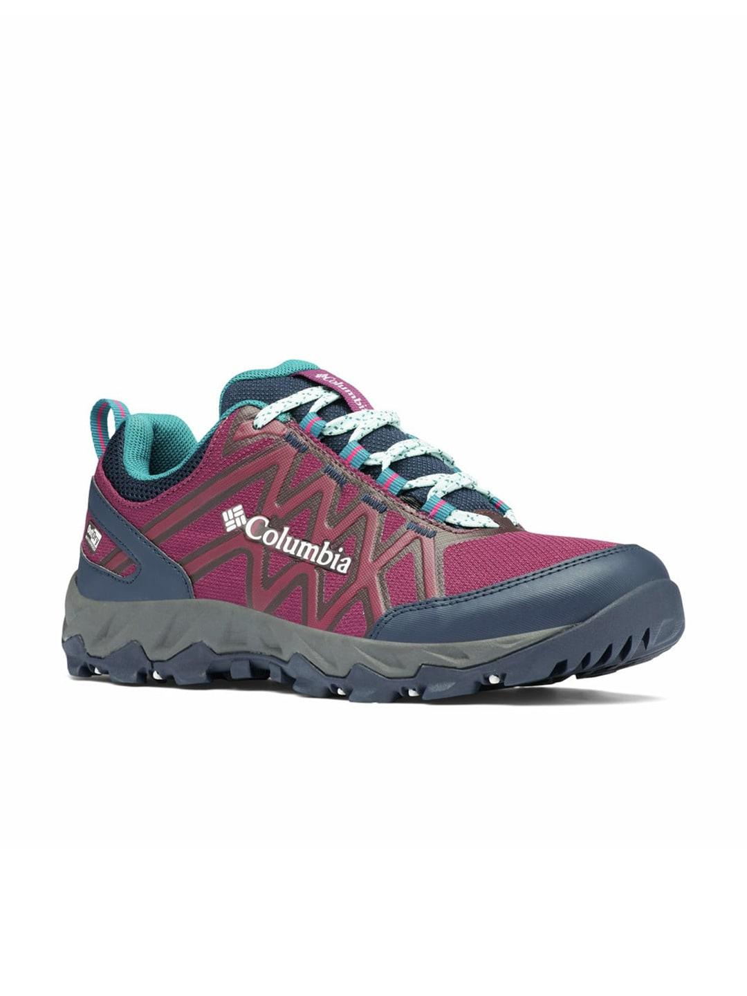 A Women Wearing Columbia Women Purple PEAKFREAK X2 OUTDRY