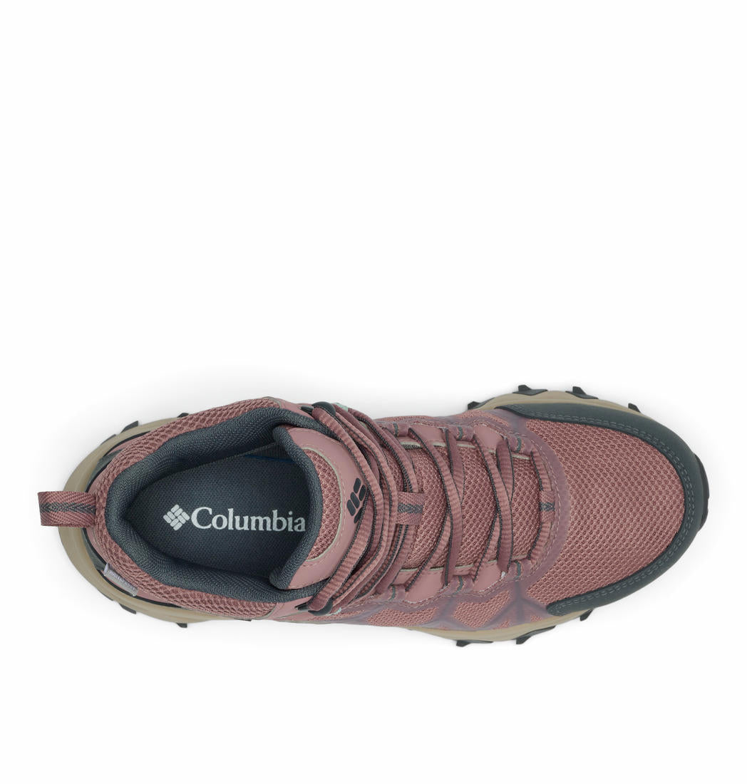 A Women Wearing Columbia Women Red PEAKFREAK II MID OUTDRY