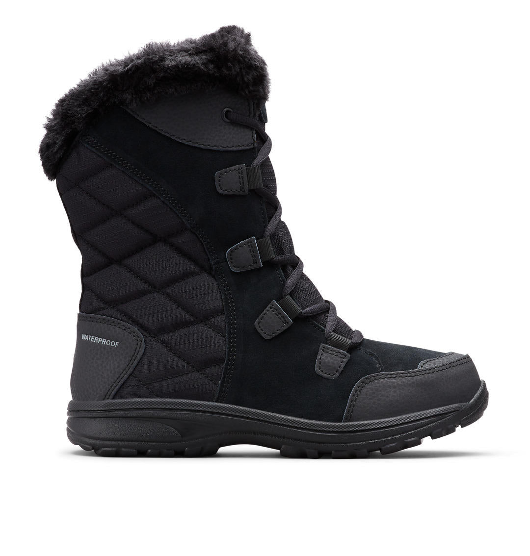 A Women Wearing Columbia Women Black ICE MAIDEN II