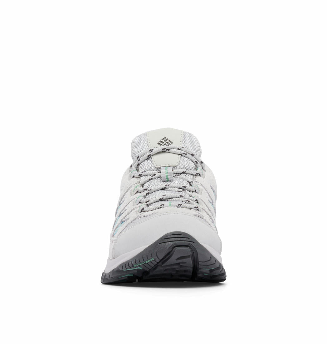 A Women Wearing Columbia Women Grey CRESTWOOD WATERPROOF