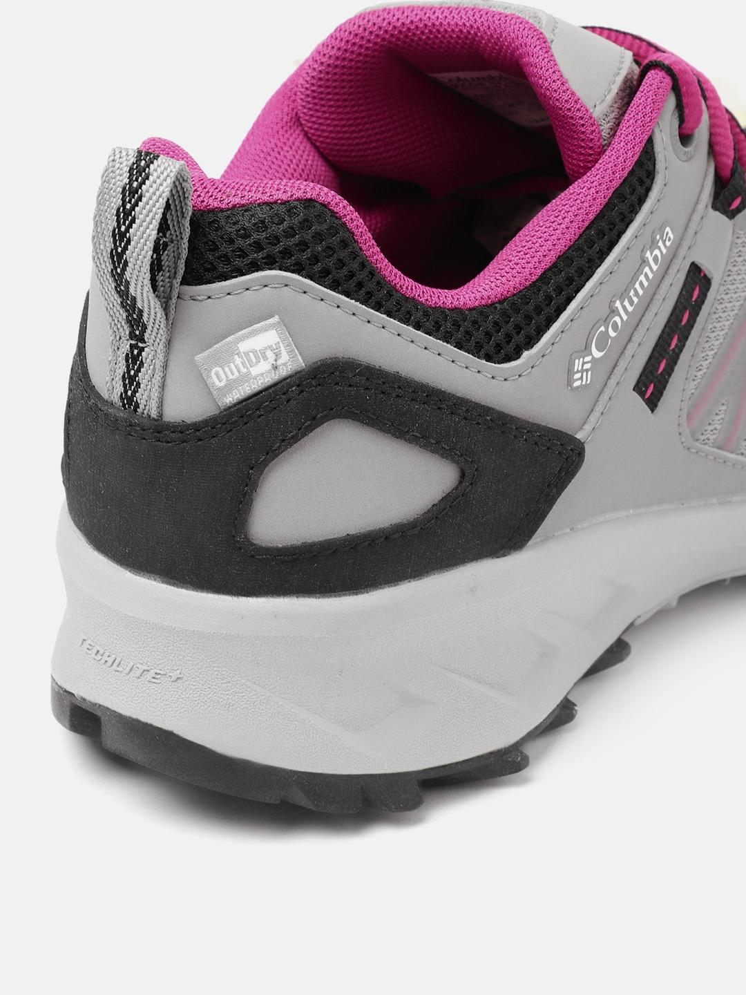 A Women Wearing Columbia Women Grey PEAKFREAK II OUTDRY