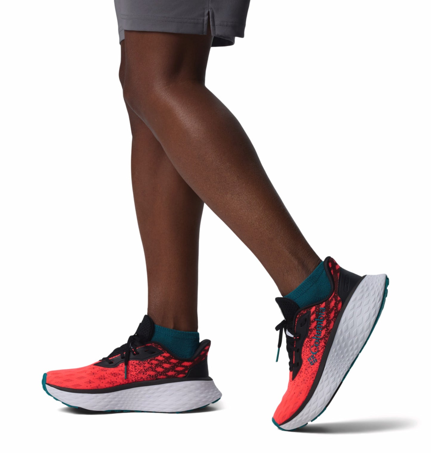 Columbia Women Red Omni-Grip Konos Elevate Trail Running Shoes