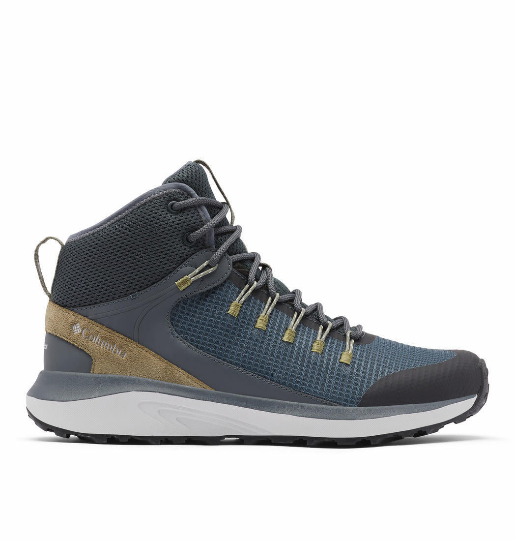 A Men Wearing Columbia Men Grey TRAILSTORM MID WATERPROOF