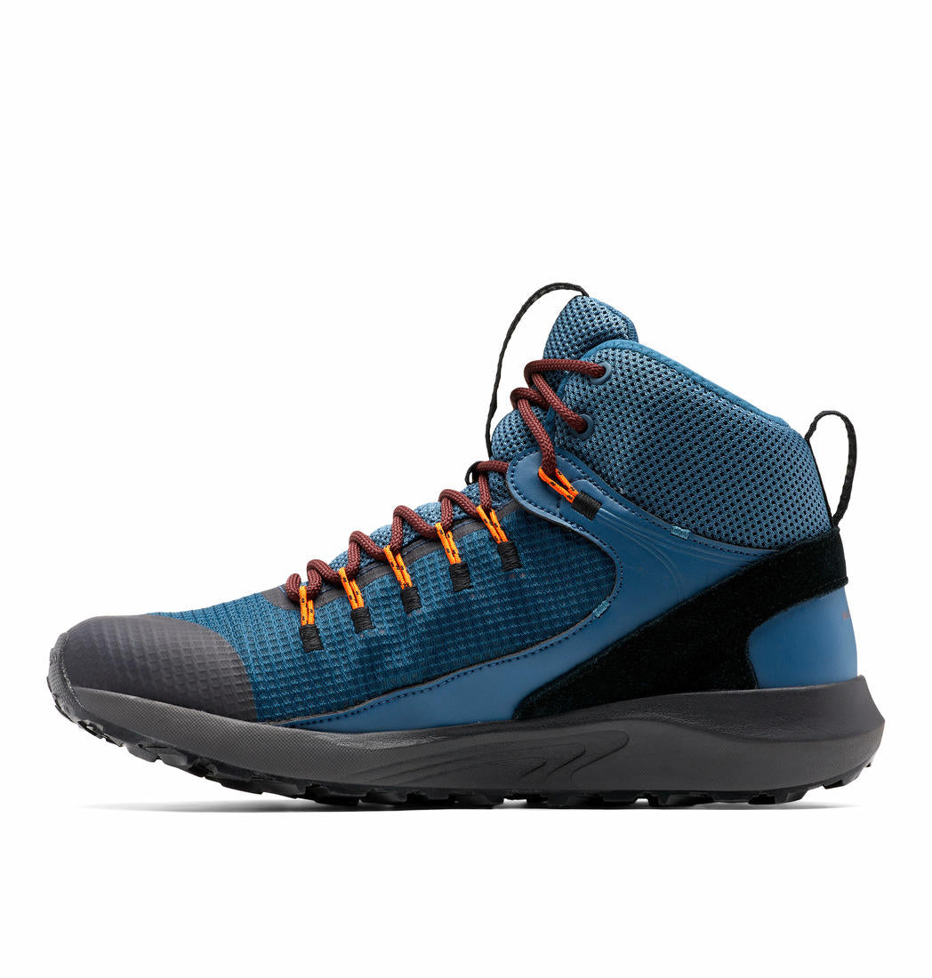 A Men Wearing Columbia Men Blue Trailstorm Mid Waterproof