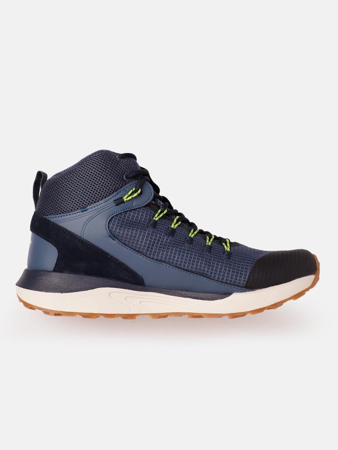 A Men Wearing Columbia Men Navy Blue TRAILSTORM MID WATERPROOF