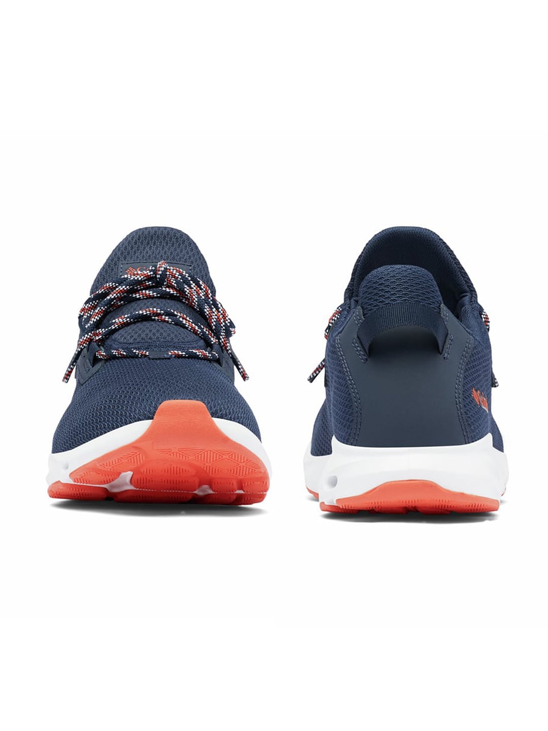 A Men Wearing Columbia Men Blue COLUMBIA VENT AERO