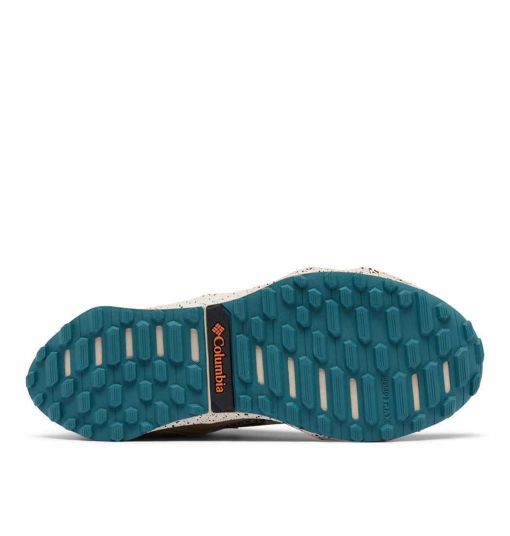 A Men Wearing Columbia Men Brown FACET 75 EQUINOX