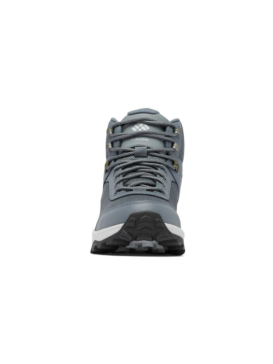 A Men Wearing Columbia Men Grey TRAILSTORM ASCEND MID WP