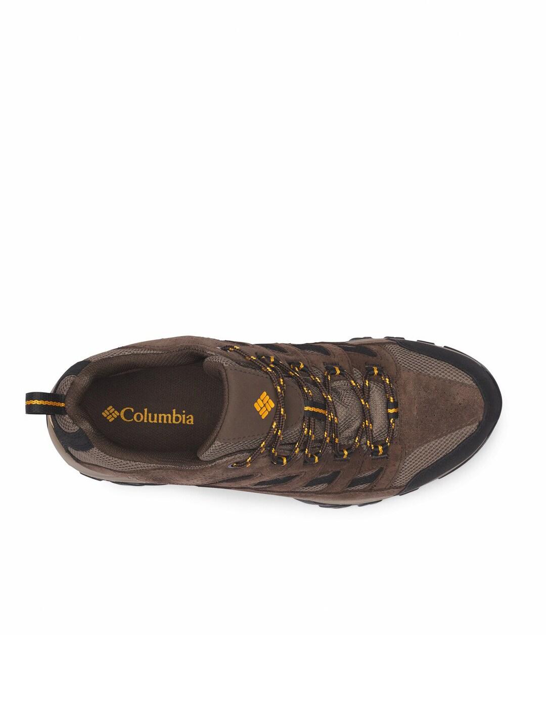 A Men Wearing Columbia Men Brown CRESTWOOD WATERPROOF