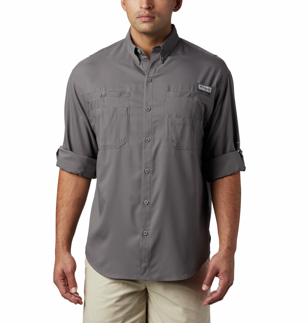 A Men Wearing Columbia Men Grey Tamiami II LS Shirt (Sun Protection)