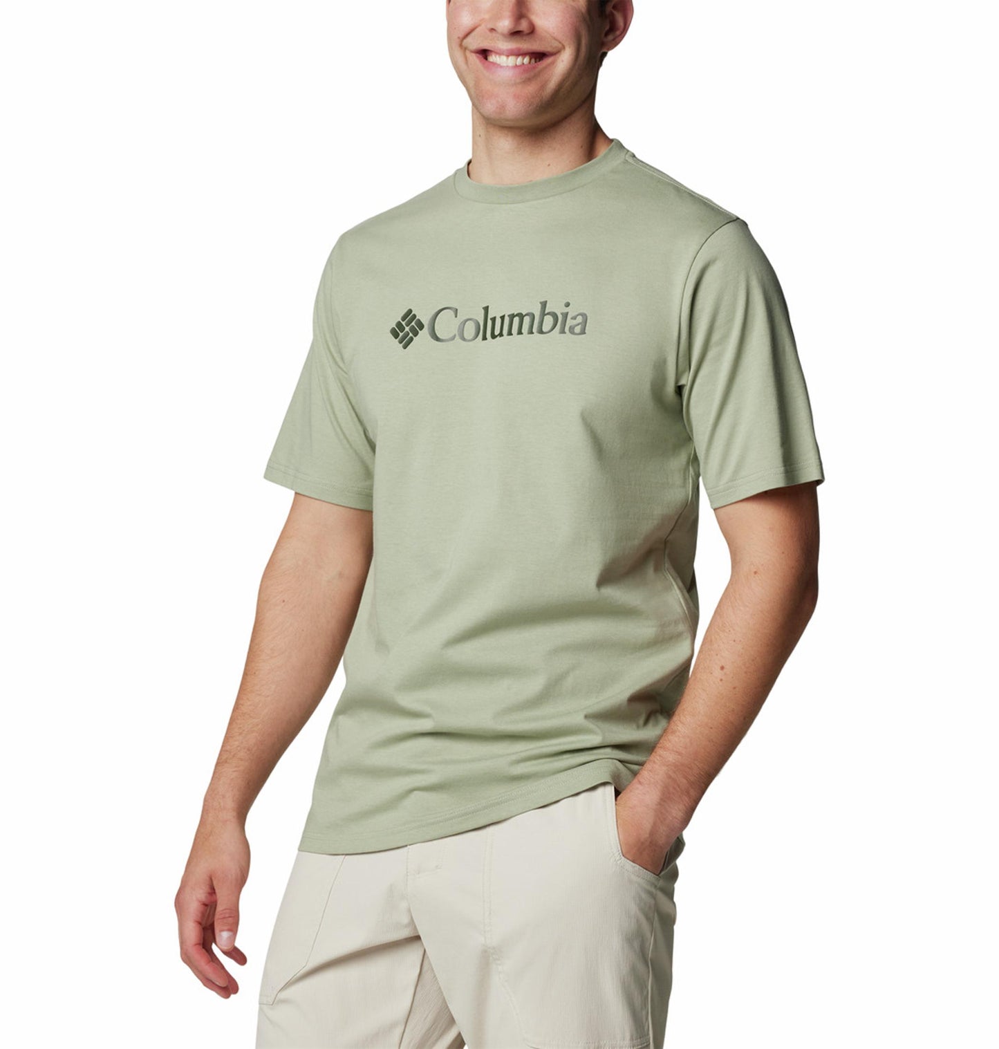 A Men Wearing Columbia Men Green CSC Basic Logo Short Sleeve