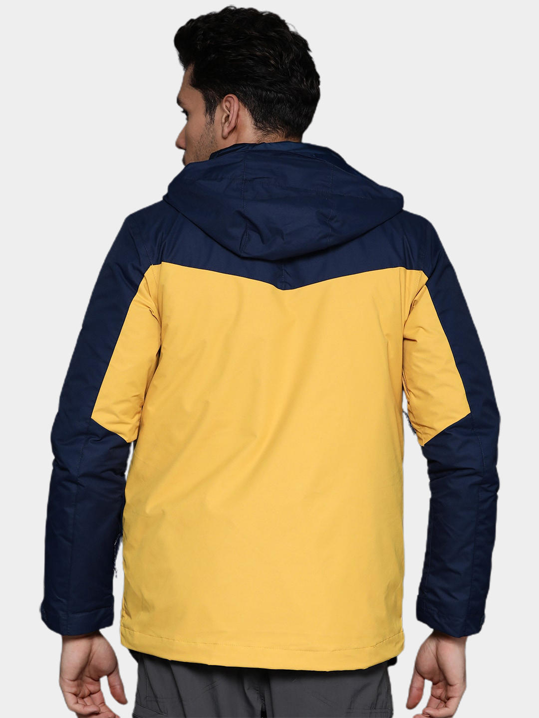 A Men Wearing Columbia Men Yellow Whirlibird IV Interchange Jacket