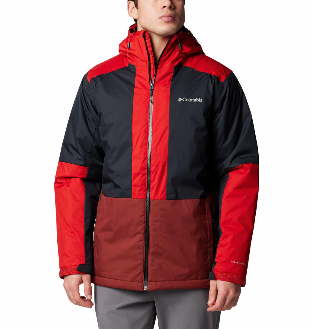 A Men Wearing Columbia Men Red Point Park II Insulated Jacket