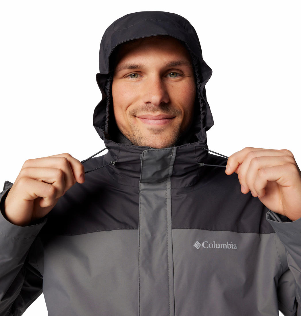 A Men Wearing Columbia Men Grey Tunnel Falls II Interchange Jacket