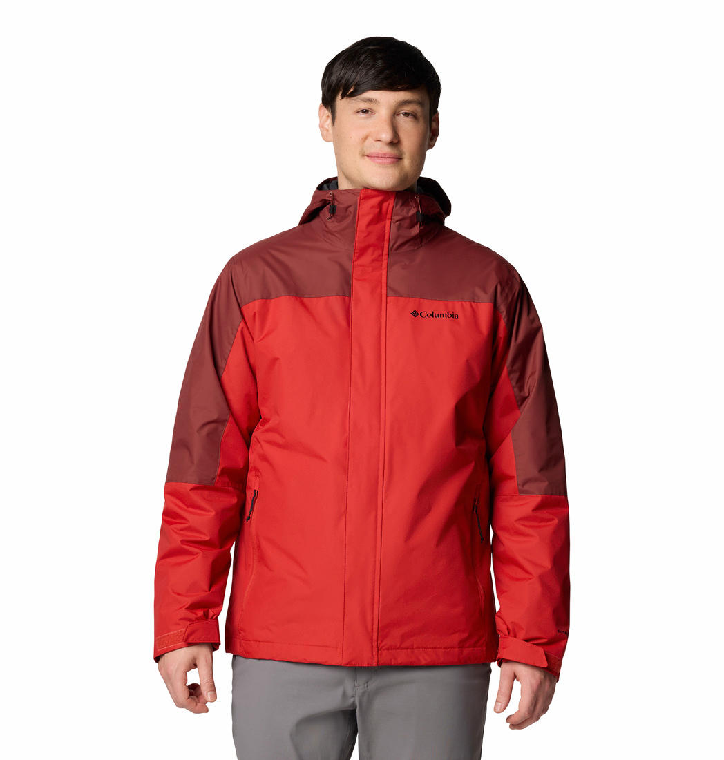 A Men Wearing Columbia Men Red Tunnel Falls II Interchange Jacket