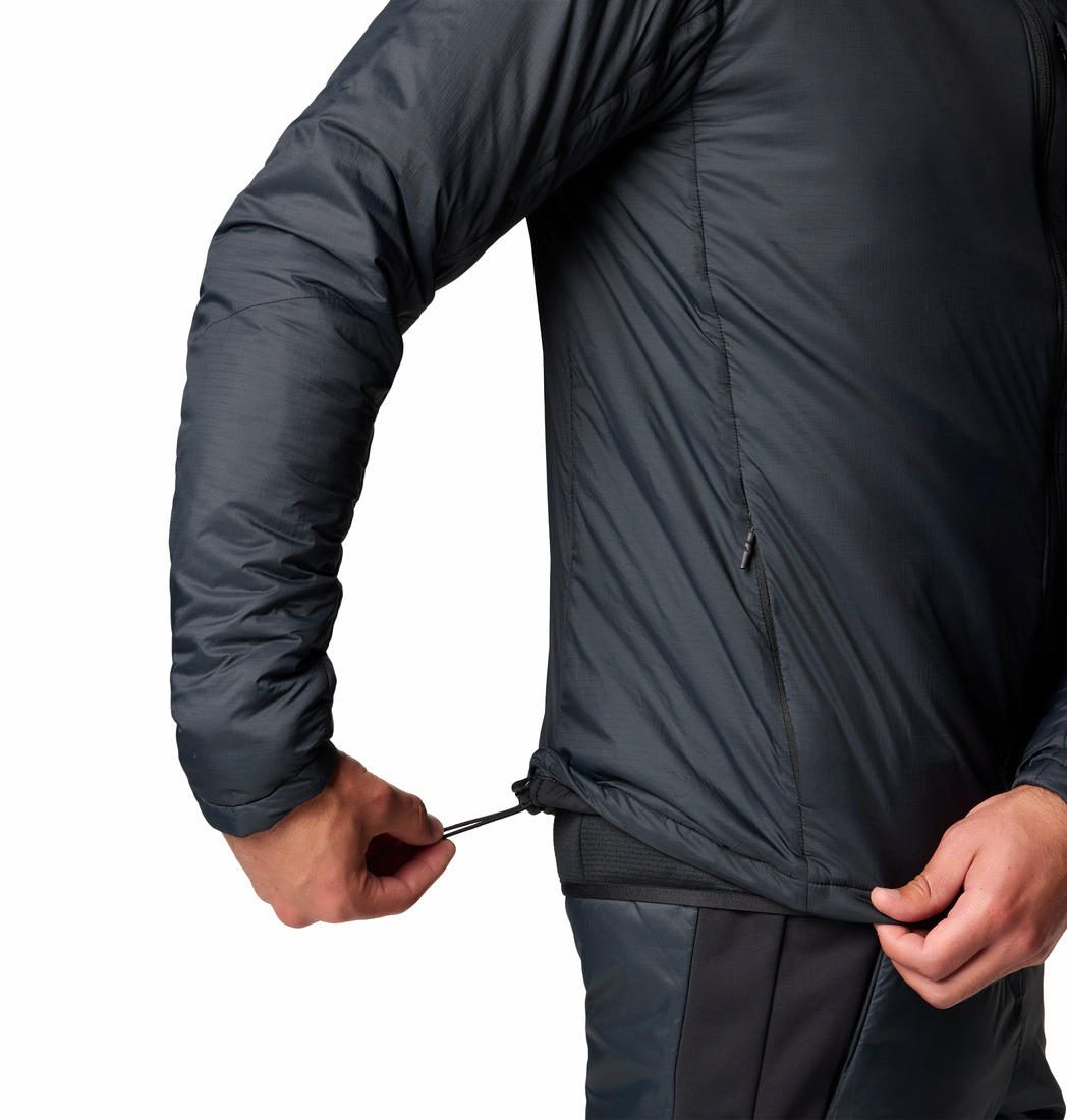 A Men Wearing Columbia Men Black Silver Leaf Stretch Insulated II Jacket