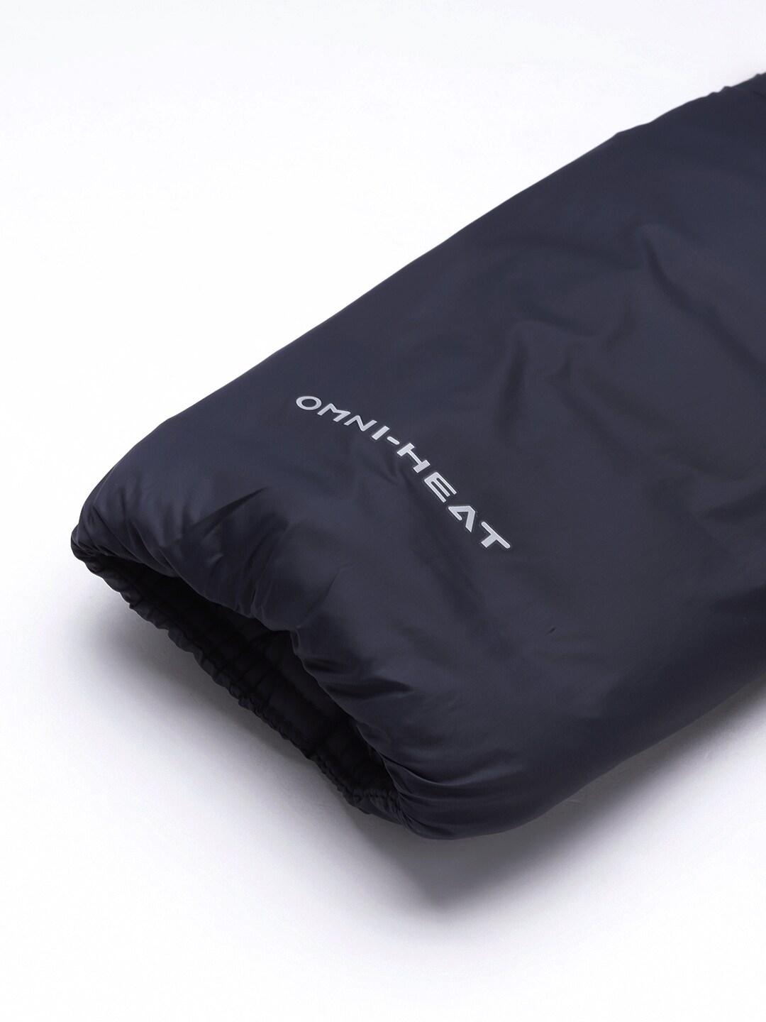 A Men Wearing Columbia Men Blue Labyrinth Loop Jacket