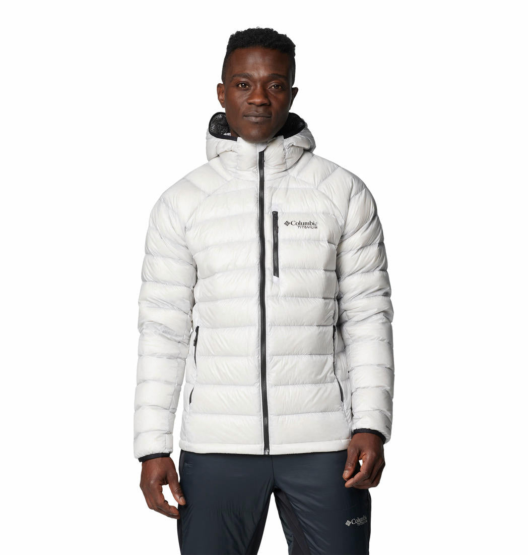 A Men Wearing Columbia Men Grey Arctic Crest Down Hooded Jacket
