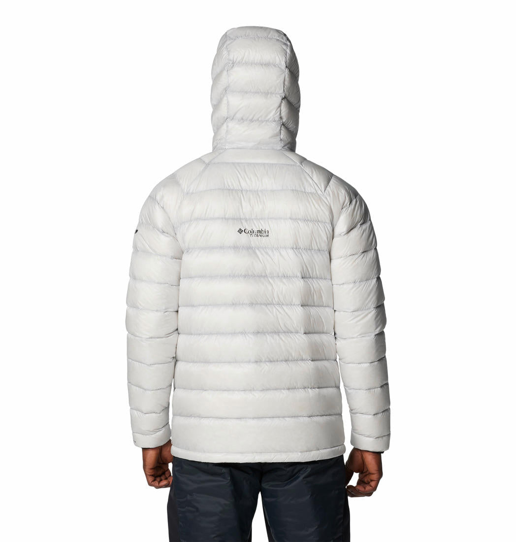 A Men Wearing Columbia Men Grey Arctic Crest Down Hooded Jacket