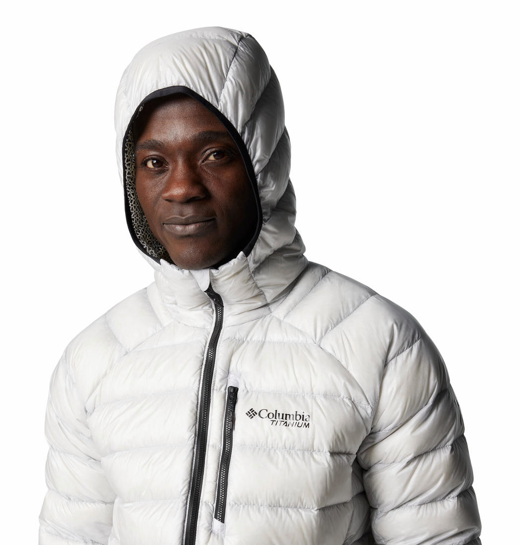 A Men Wearing Columbia Men Grey Arctic Crest Down Hooded Jacket