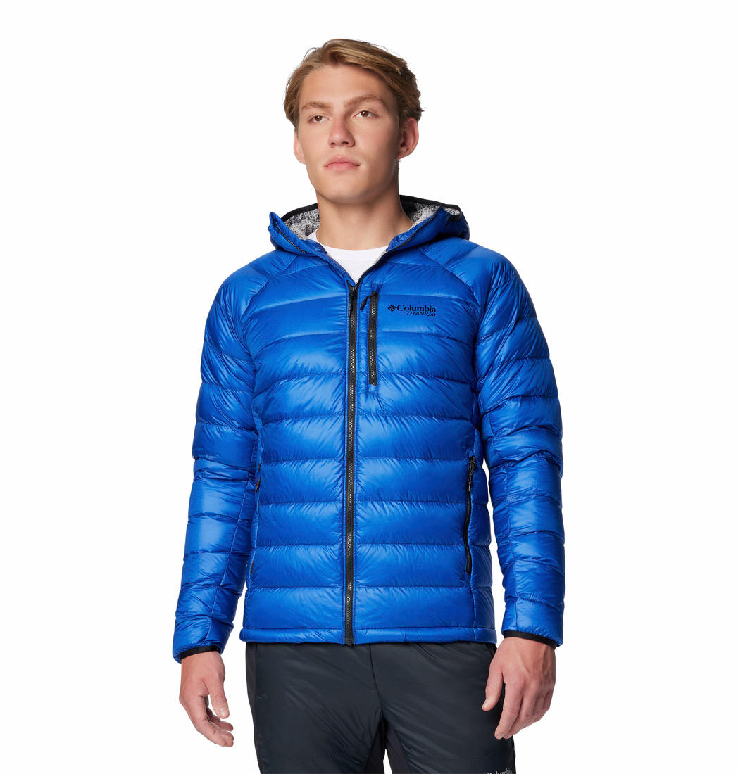 A Men Wearing Columbia Men Blue Arctic Crest Down Hooded Jacket
