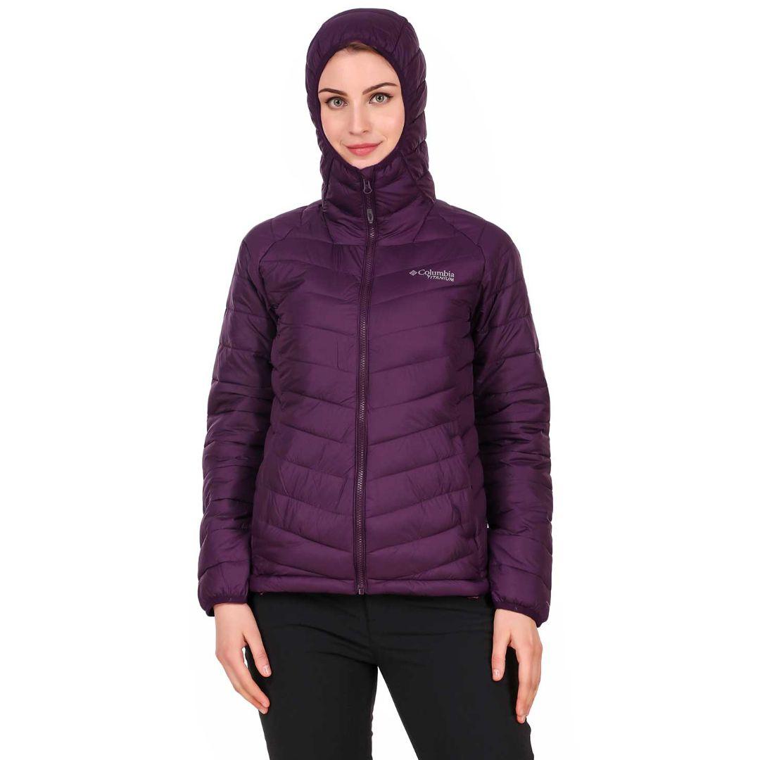 A Women Wearing Columbia Women Maroon Snow Country Hooded Jacket