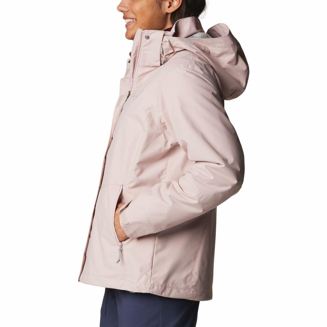 A Women Wearing Columbia Women Red Bugaboo II Fleece Interchange Jacket