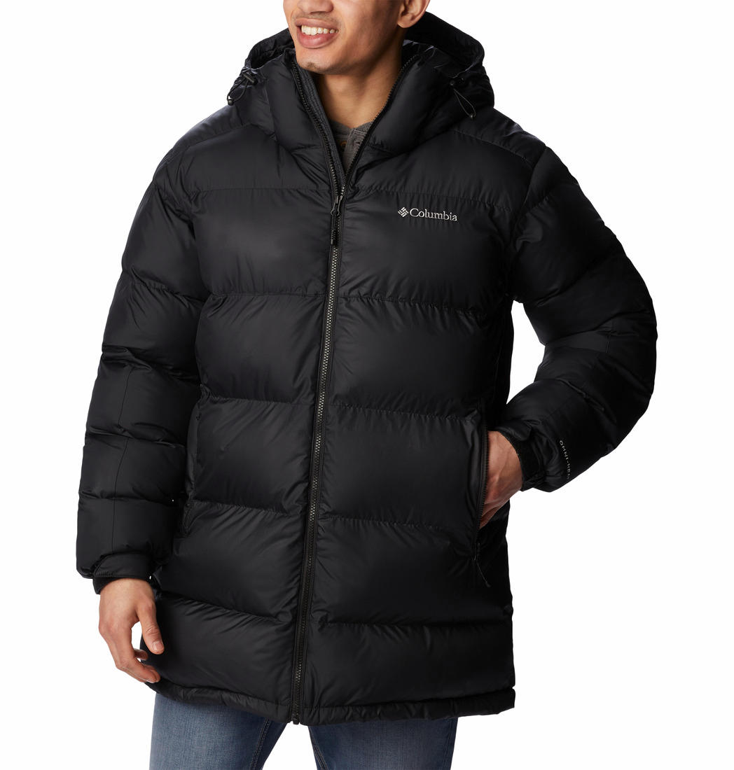 A Men Wearing Columbia Men Black Pike Lake Parka