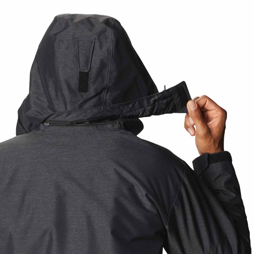 A Men Wearing Columbia Men Black Last Tracks Jacket
