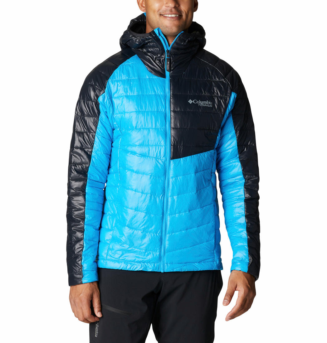 A Men Wearing Columbia Men Blue Platinum Peak Hooded Jacket