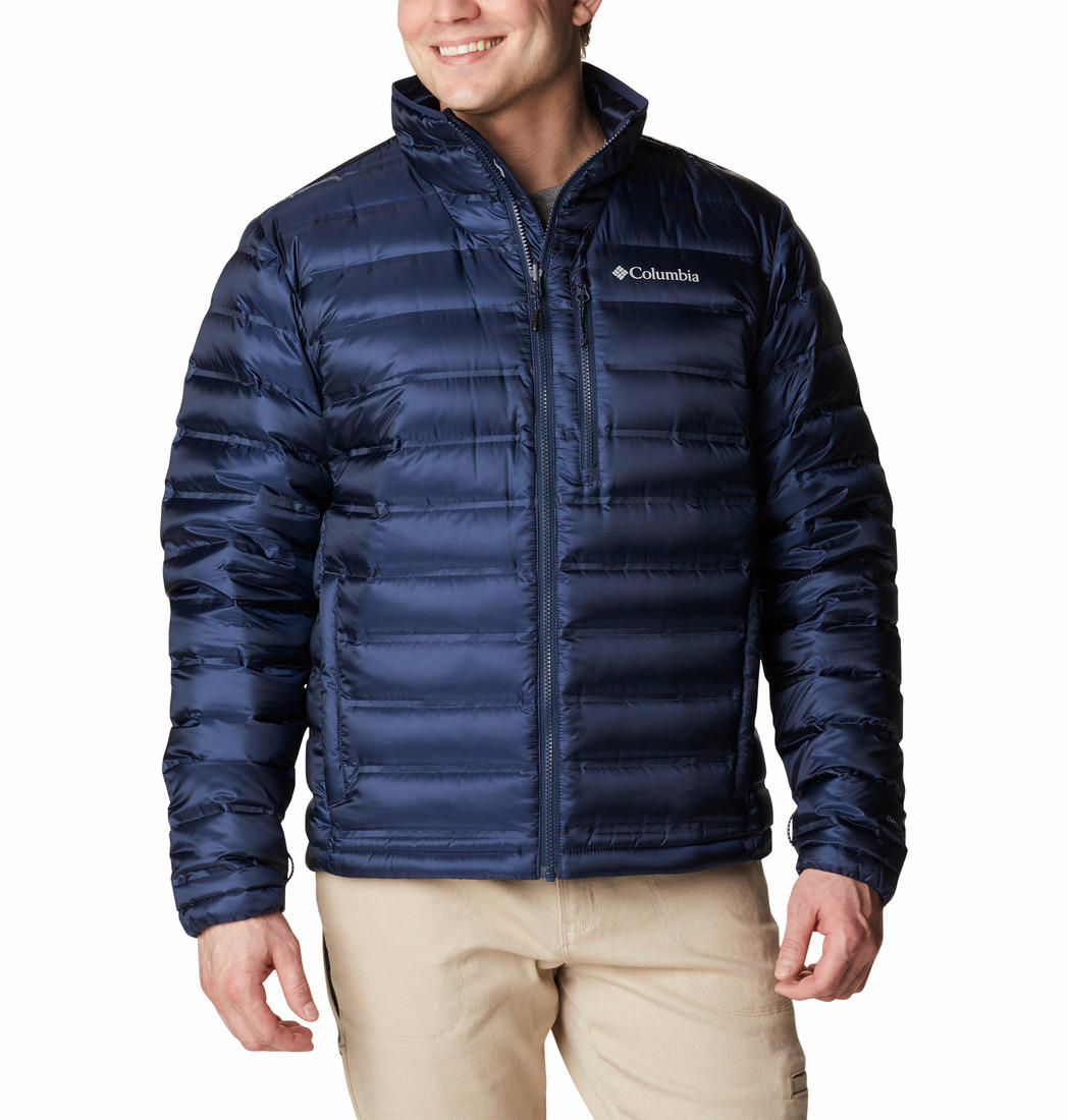 A Men Wearing Columbia Men Blue Pebble Peak II Down Jacket